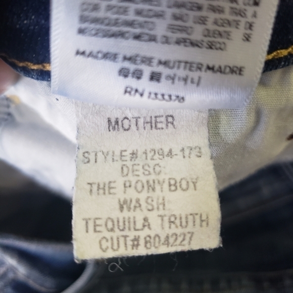 MOTHER The Pony Boy Ankle Fray Cuffed Jeans in Tequila Truth - Picture 14 of 14
